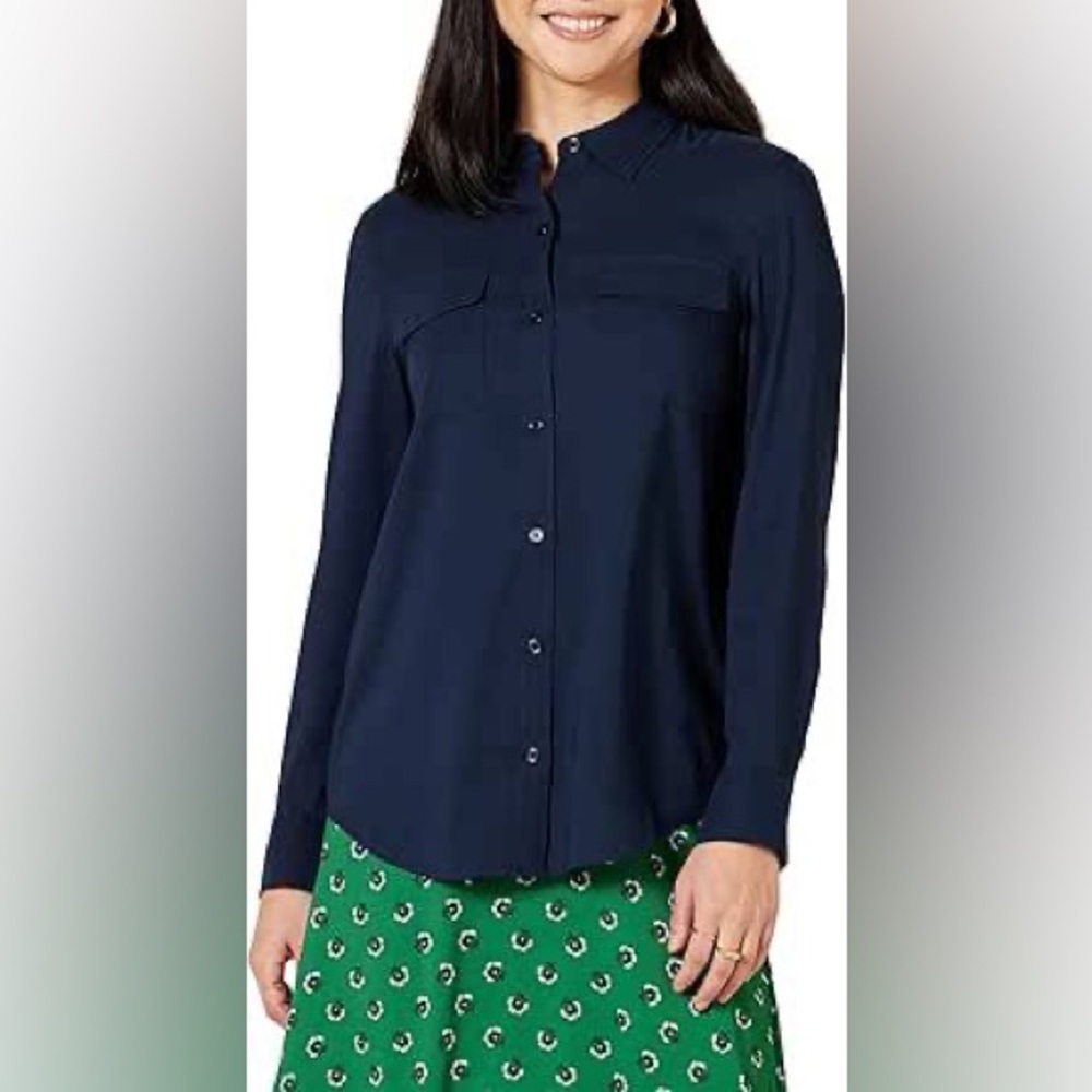 NWOT - Amazon Essentials - Women's Long Sleeve Relaxed Fit - Pockets Shirt